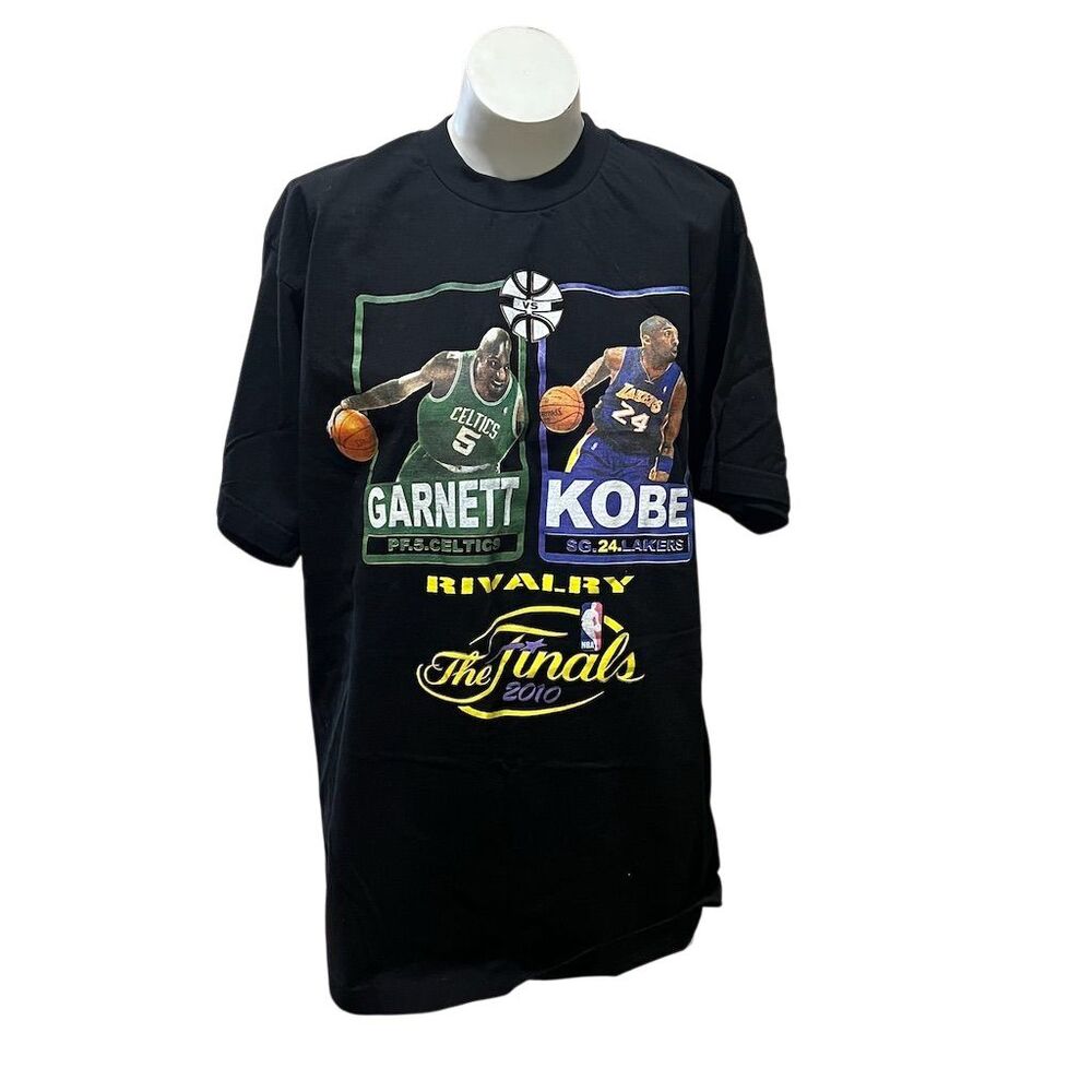 NBA Finals 2010 Lakers vs Celtics Kobe & Garnett Rivalry T-Shirt XL